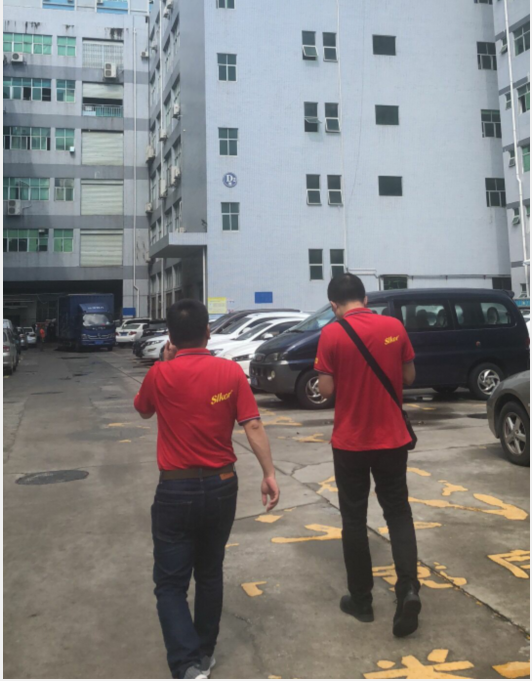 薩科微slkor同事去工廠拜訪終端客戶(hù)